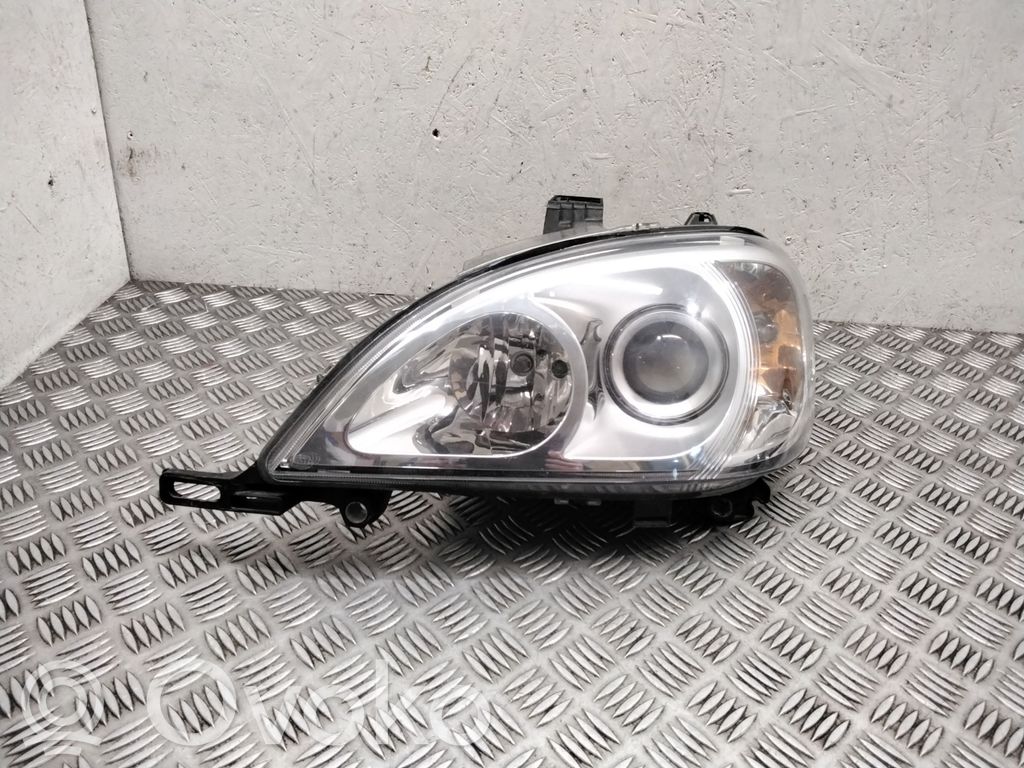 Mercedes-Benz ML W163 Faro/fanale 