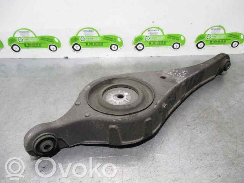 Rear control arm
