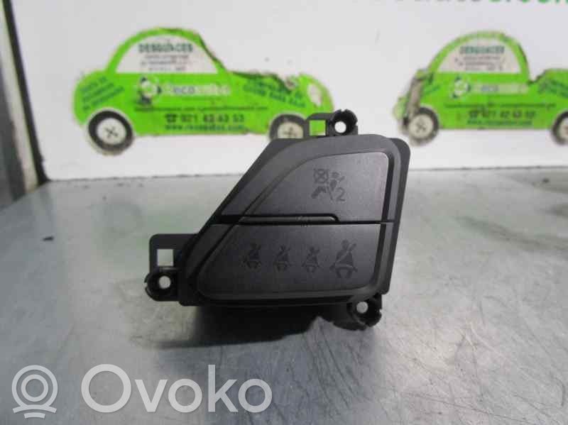Hyundai i30 Interruptor de control del panel de luces 