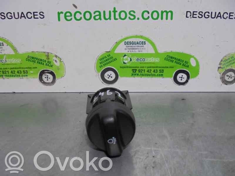 Dacia Dokker Regler Dimmer Schalter Beleuchtung Kombiinstrument Cockpit 