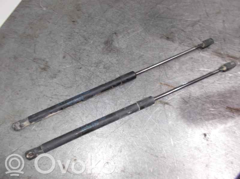 KIA Pro Cee'd I Front bonnet/hood damper/strut 