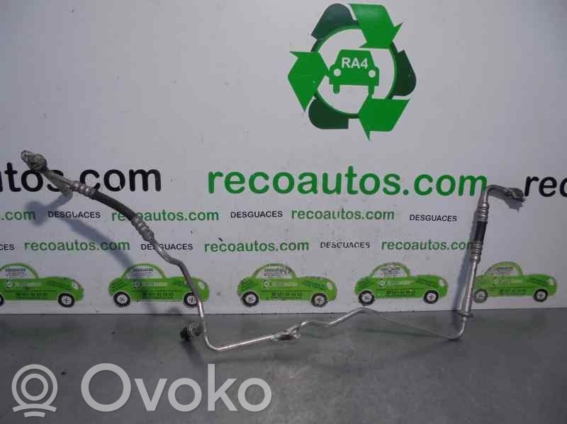 Ford Focus Ilmastointilaitteen putki (A/C) 