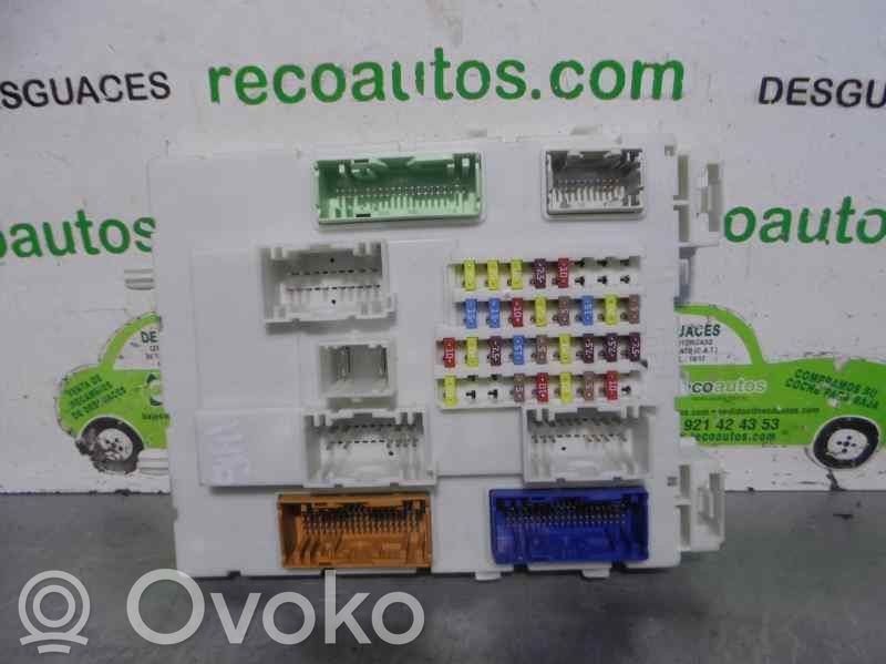 Ford C-MAX II Set scatola dei fusibili 