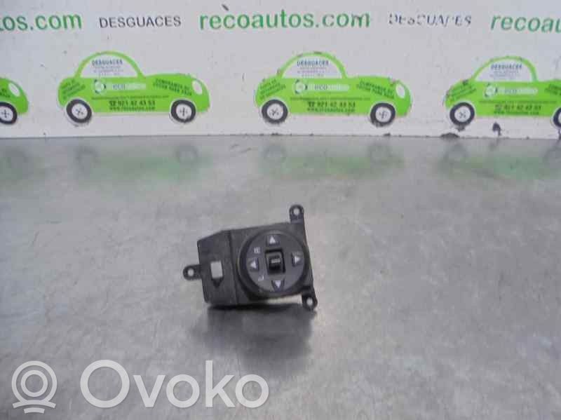 KIA Rio Interruptor del espejo lateral 
