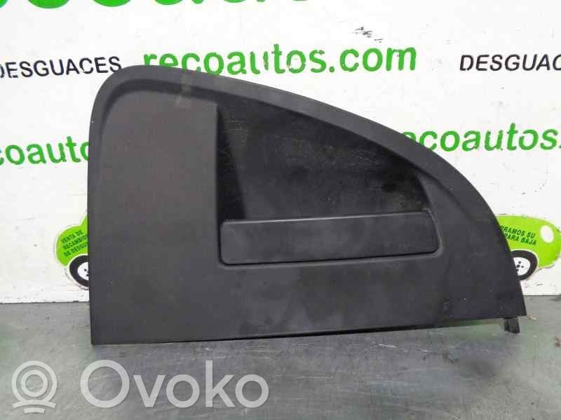 Chevrolet Aveo Manecilla externa puerta trasera 