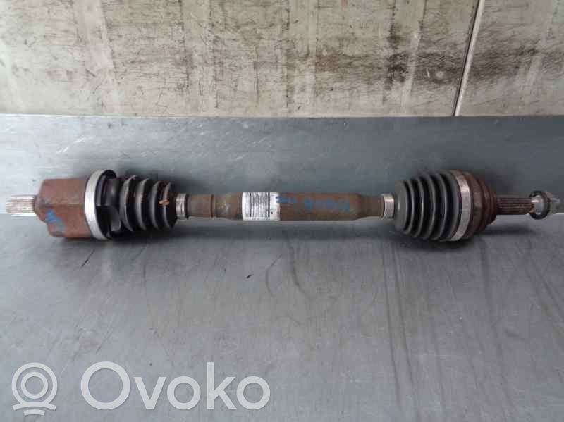 Renault Clio III Front driveshaft 