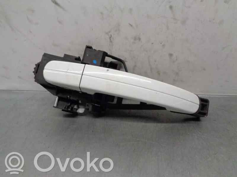 Ford Focus Manecilla externa puerta trasera 