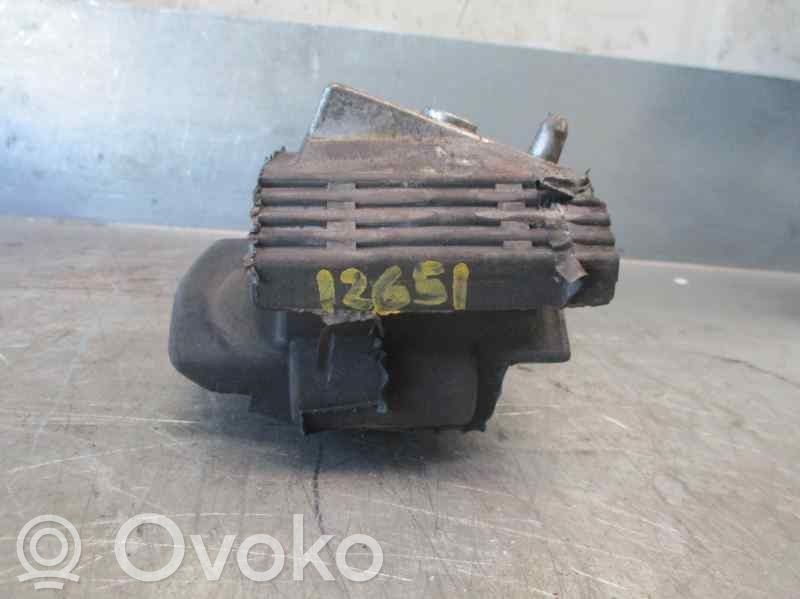 Engine mount bracket   2E0199379K