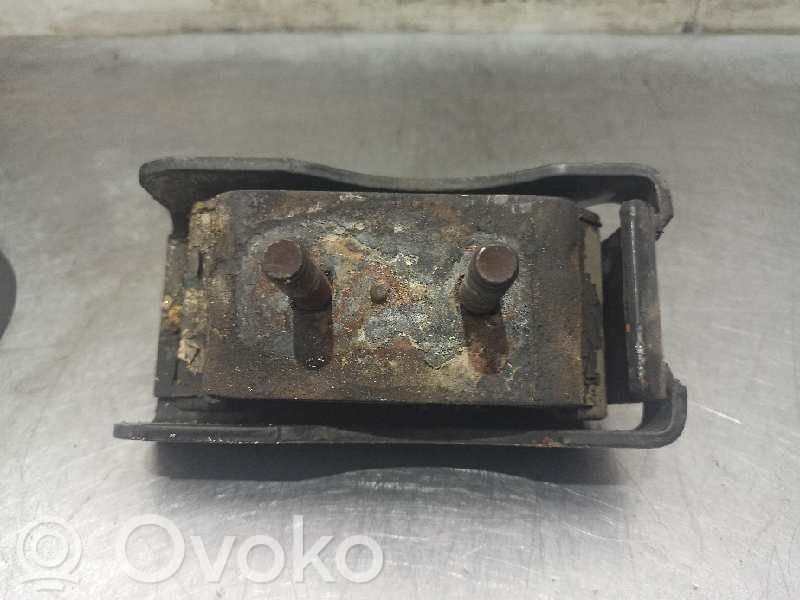 Iveco Daily 4th gen Engine mount bracket 