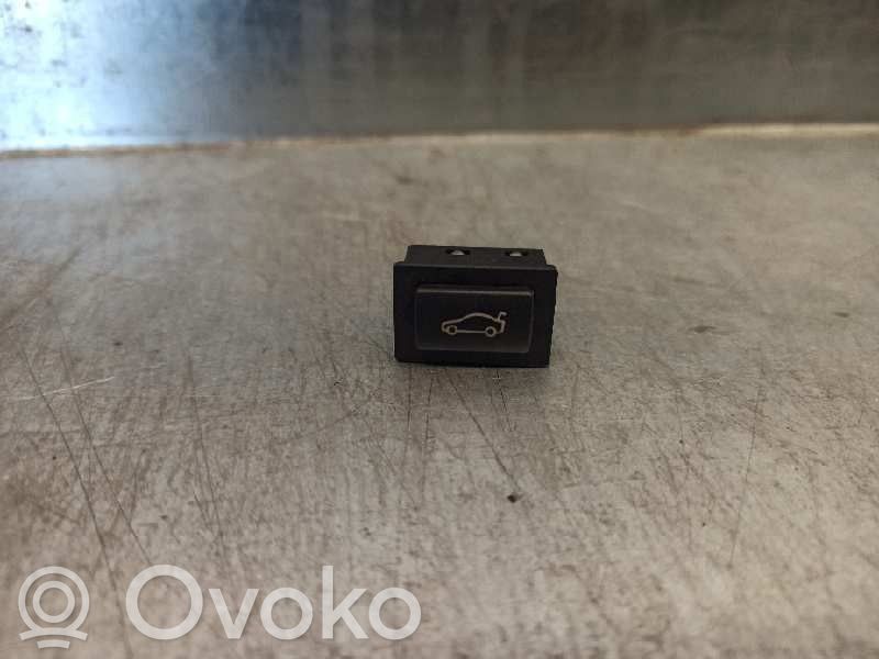 Interruptor de control del panel de luces   6921846