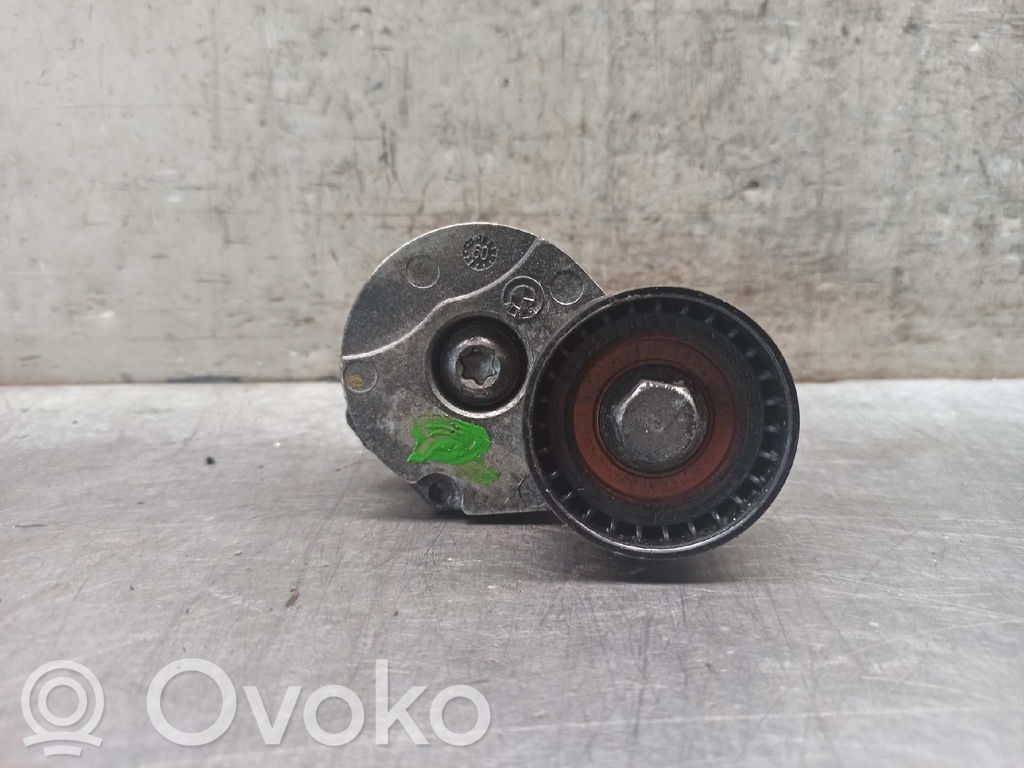 BMW 5 E60 E61 Diržo įtempėjas 