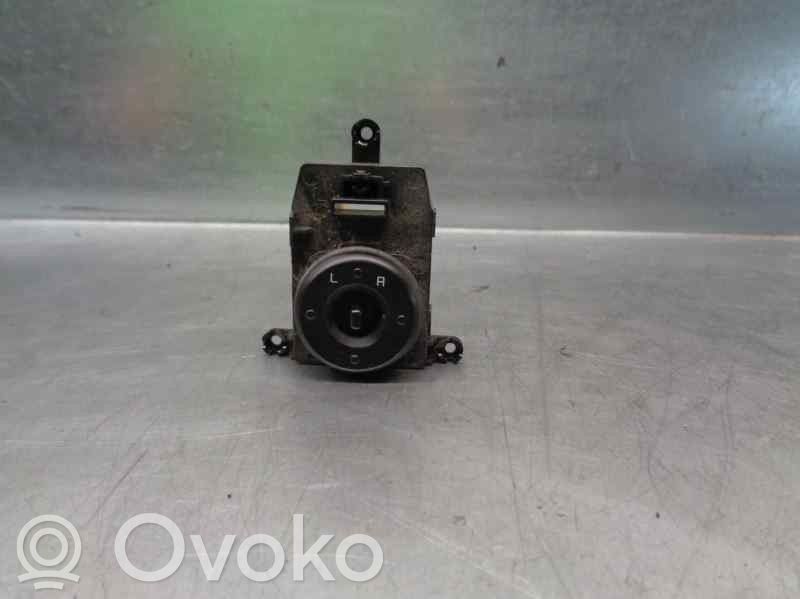 KIA Carens III Interruptor del espejo lateral 