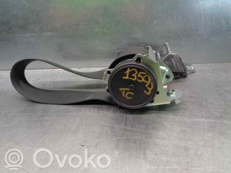 Dacia Sandero II Rear seatbelt 