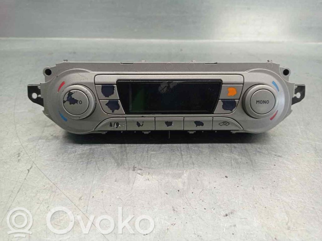 Ford Focus Climate control unit 