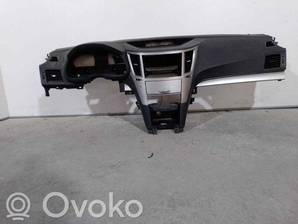 Subaru Outback Panelė 