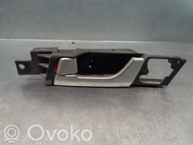Chevrolet Captiva Klamka wewnętrzna drzwi tylnych 