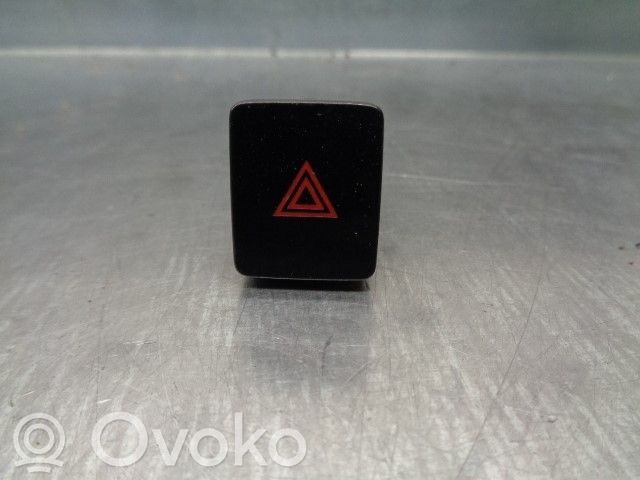 Nissan Note (E12) Hazard light switch 
