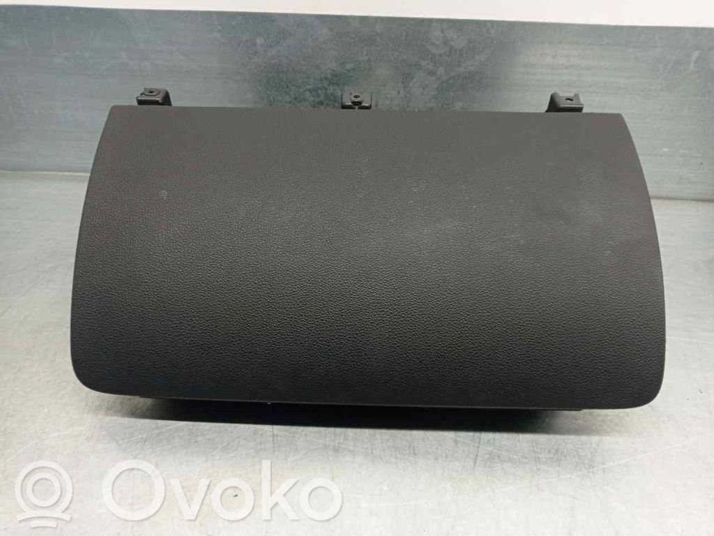 Guantera   4L1857035D