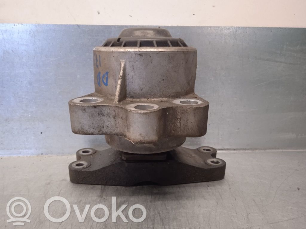 Ford Transit Engine mount bracket 