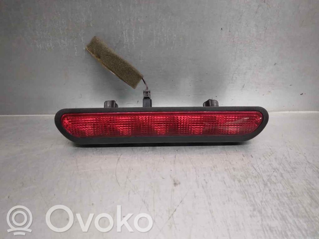 Fiat Tipo Luz de freno adicional/tercera 
