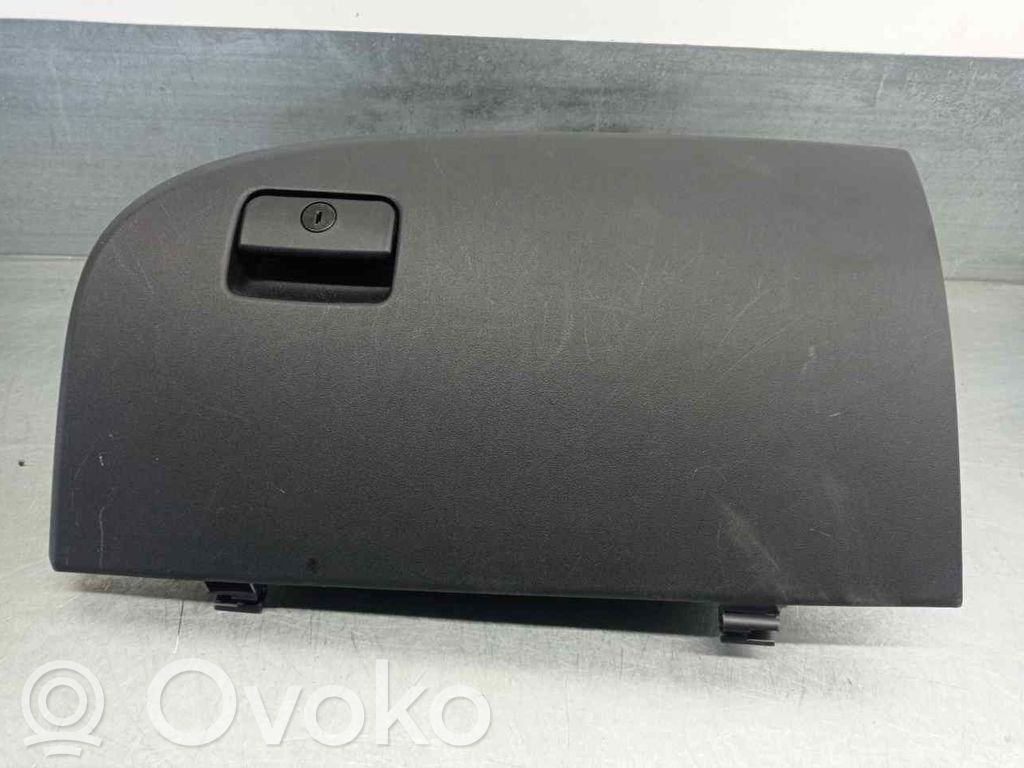 Guantera   8006A022