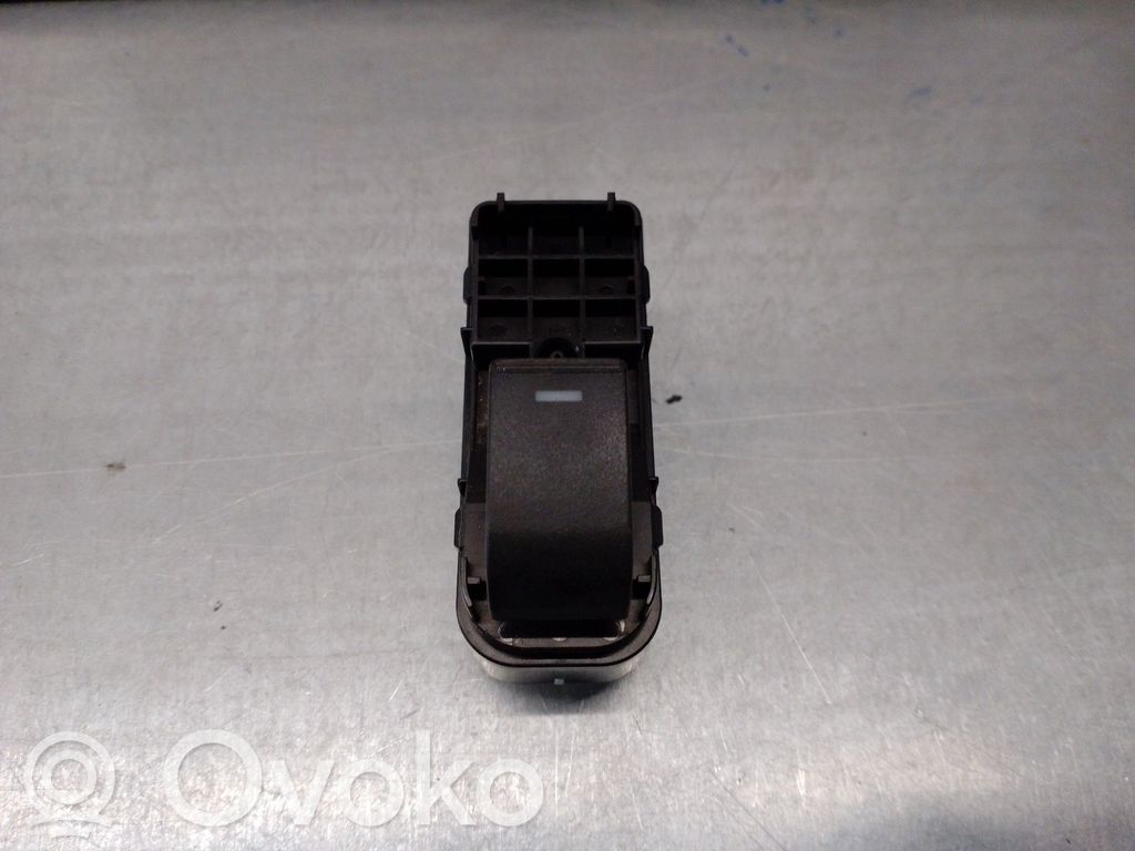 Mazda 3 II Electric window control switch 