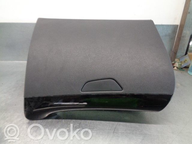 Daiktadėžė   685003033R