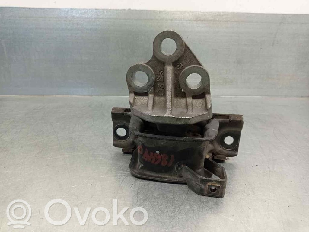 Alfa Romeo Mito Engine mount bracket 