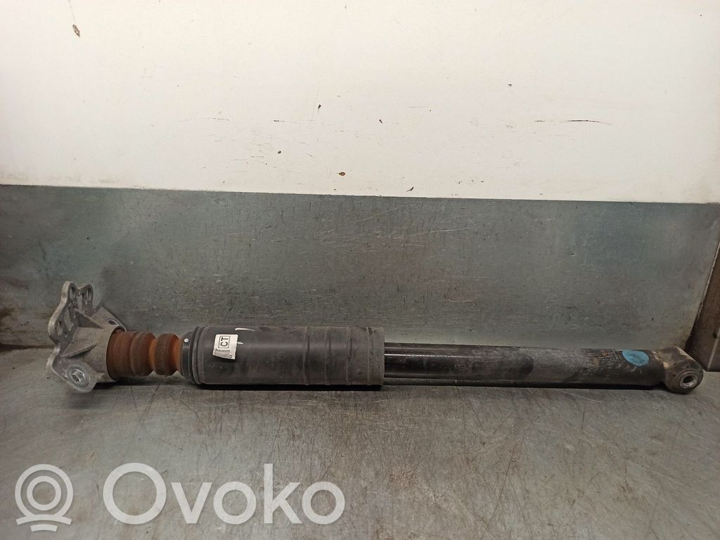Opel Corsa D Takaiskunvaimennin 