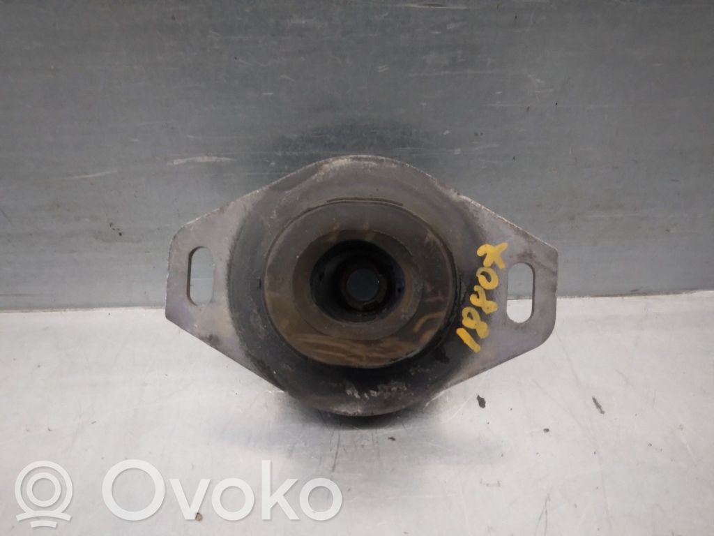Peugeot Partner Engine mount bracket 