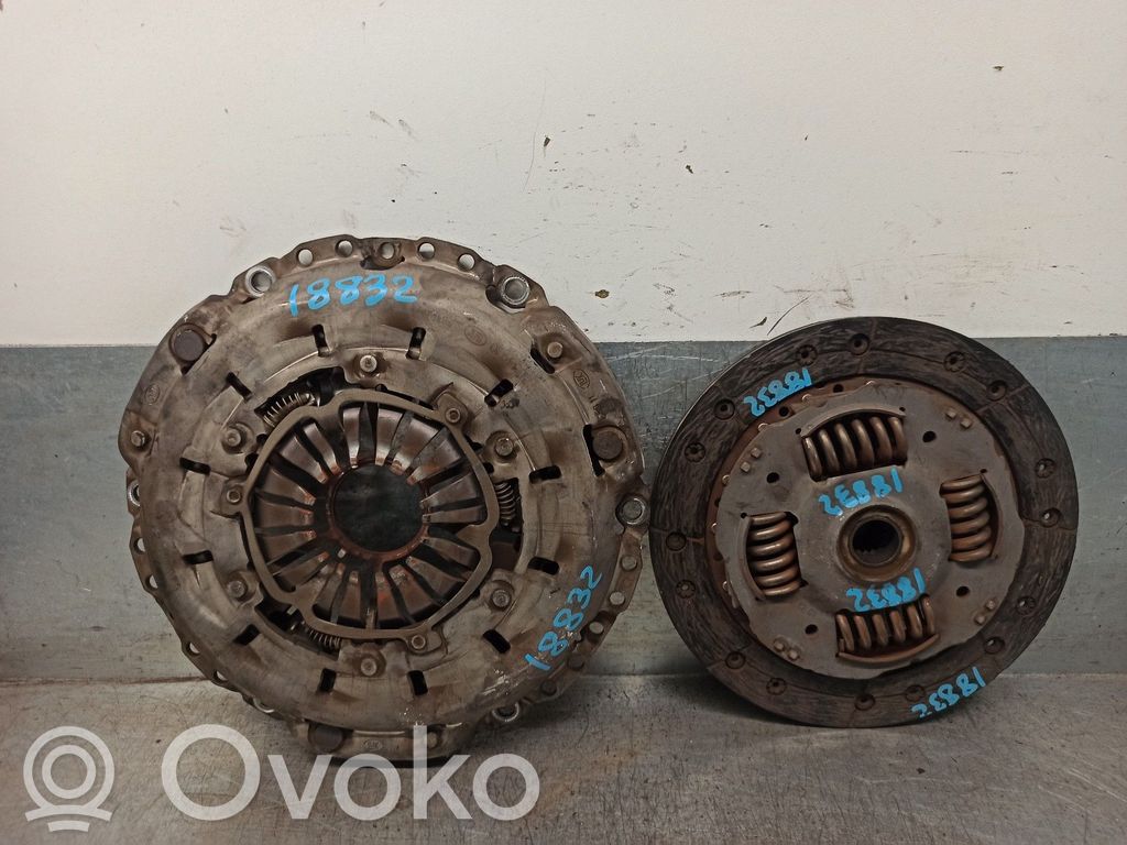 Ford Fiesta Sankabos komplektas 