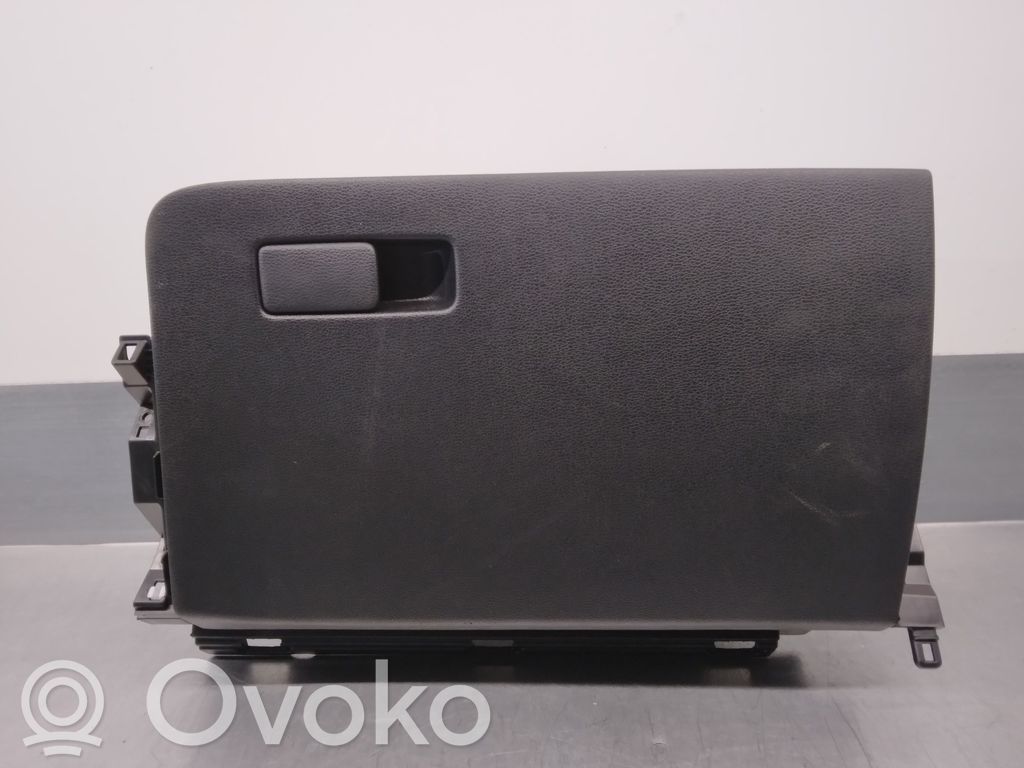 Guantera   84540J7000WK