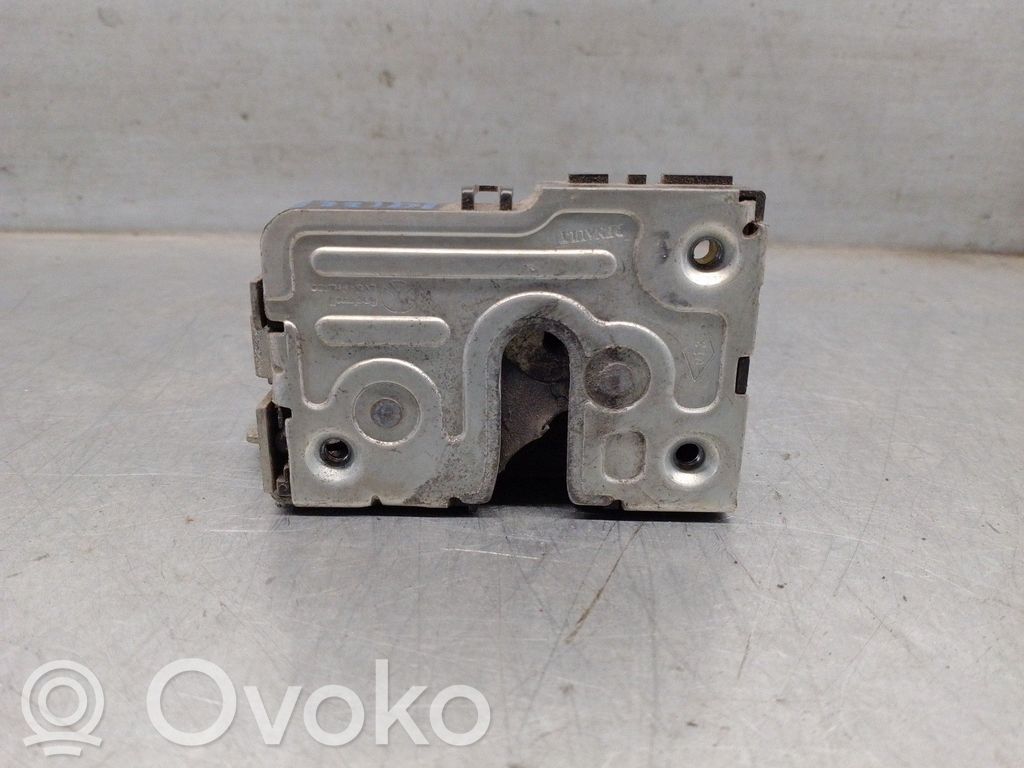 Iveco Daily 4th gen Front door lock 