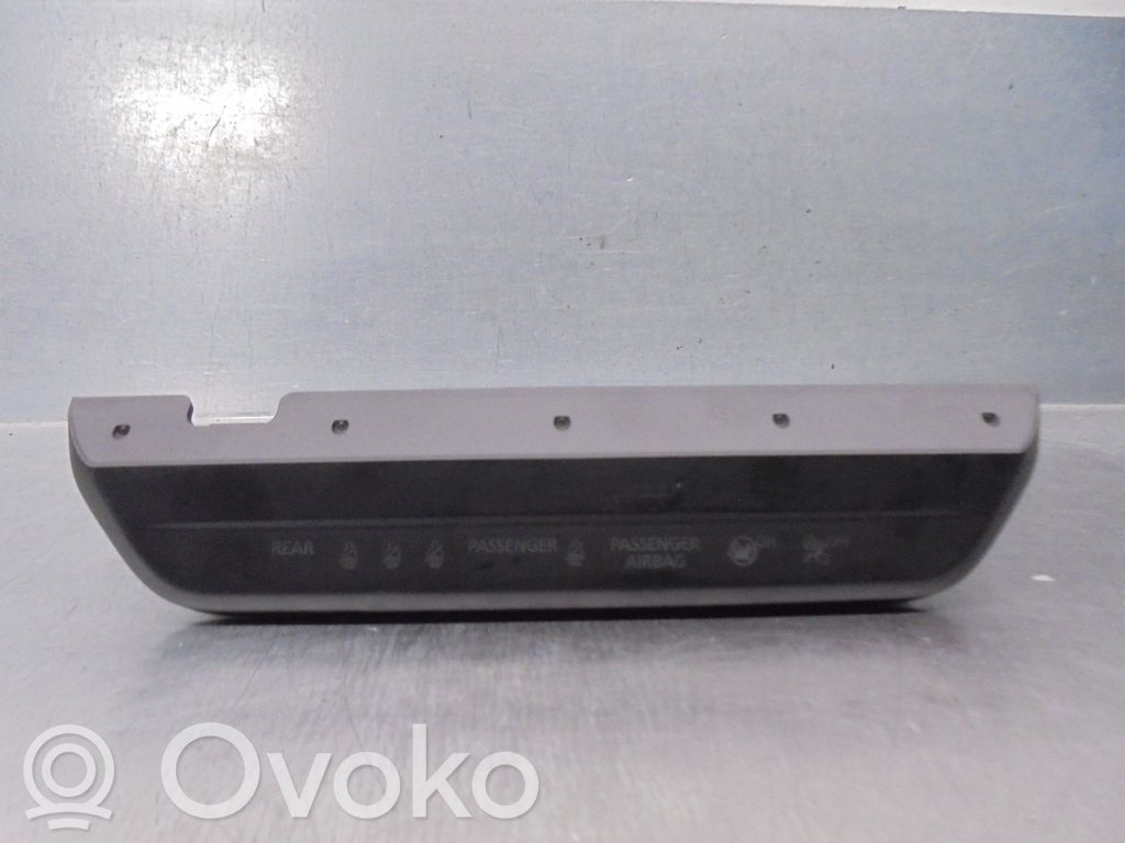 Mazda 3 Head up display screen 