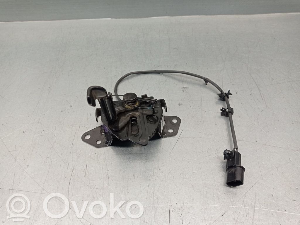 KIA Stonic Tie down hook / loop 