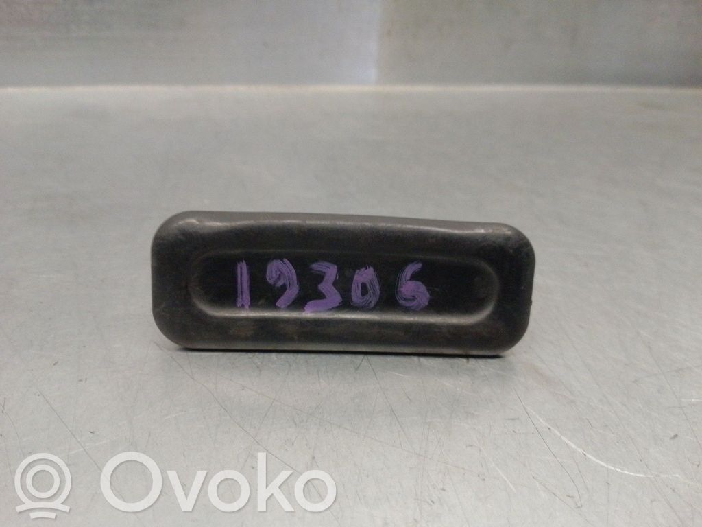 Peugeot 308 Rear door exterior handle 