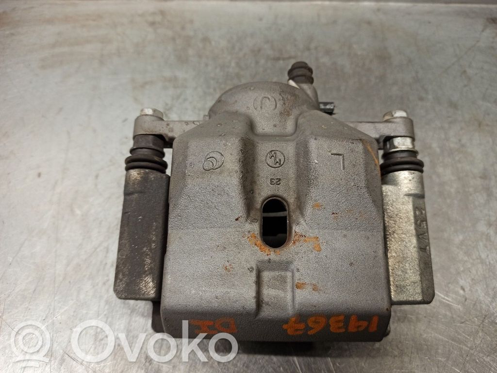 Lexus CT 200H Rear seatbelt buckle 