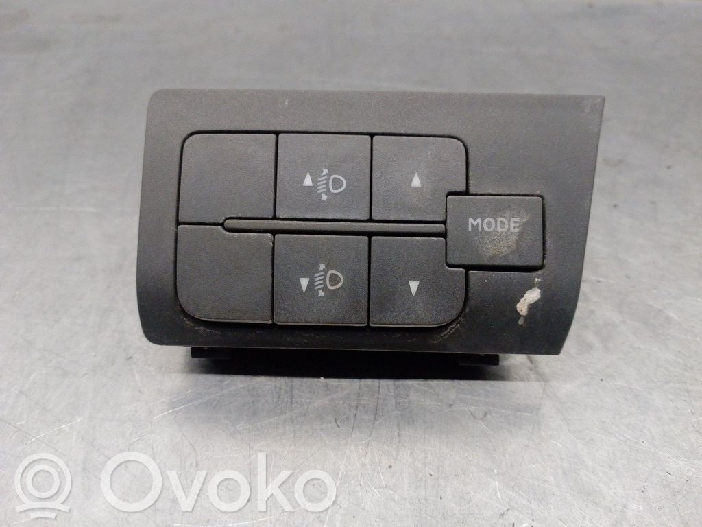 Fiat Ducato Multifunctional control switch/knob 