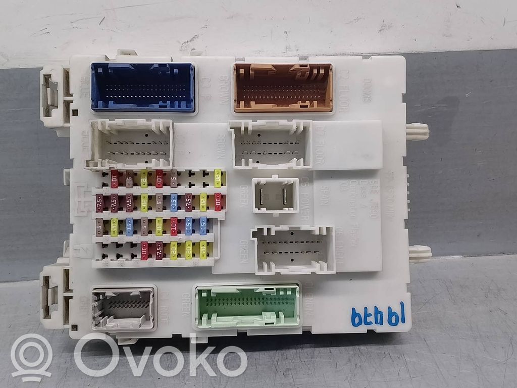 Ford C-MAX II Sicherungskasten komplett 