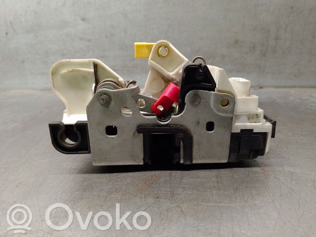 Jeep Compass Etuoven lukko 