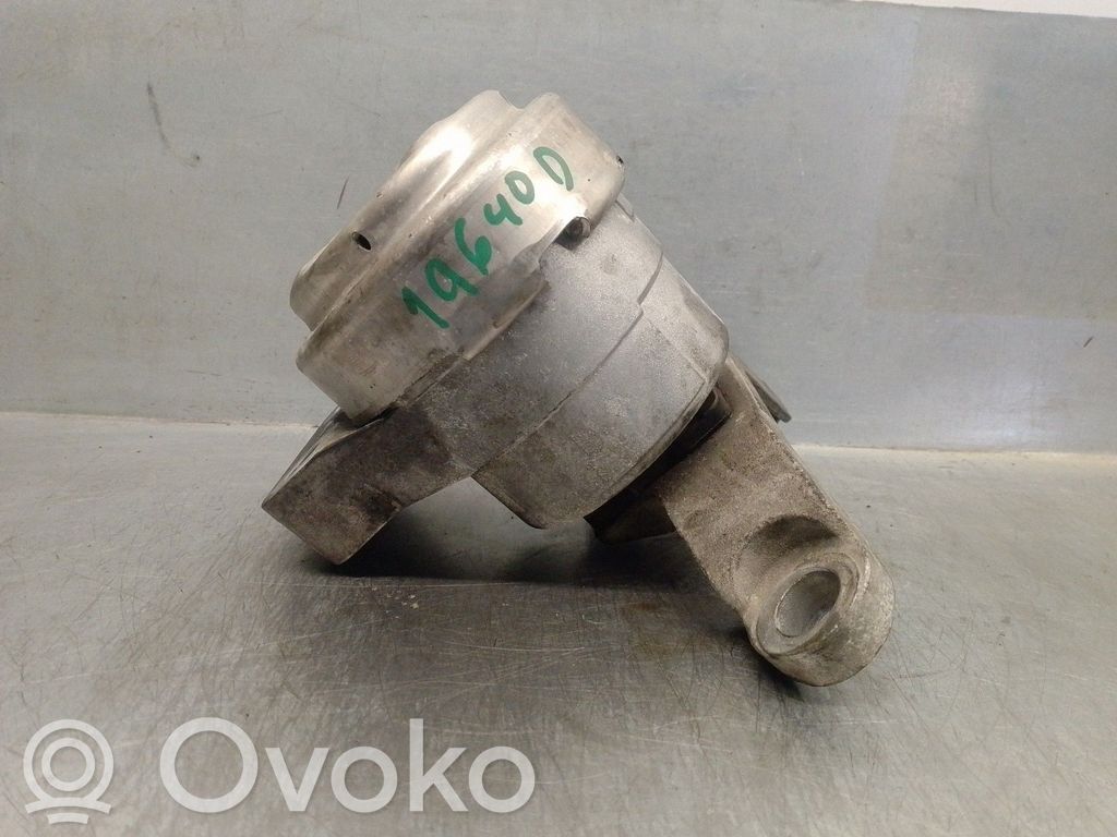 Ford S-MAX Engine mount bracket 