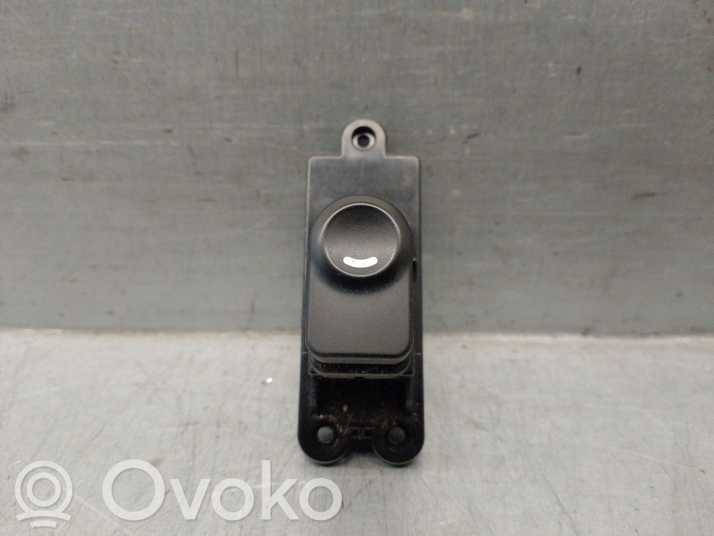 Hyundai i30 Electric window control switch 