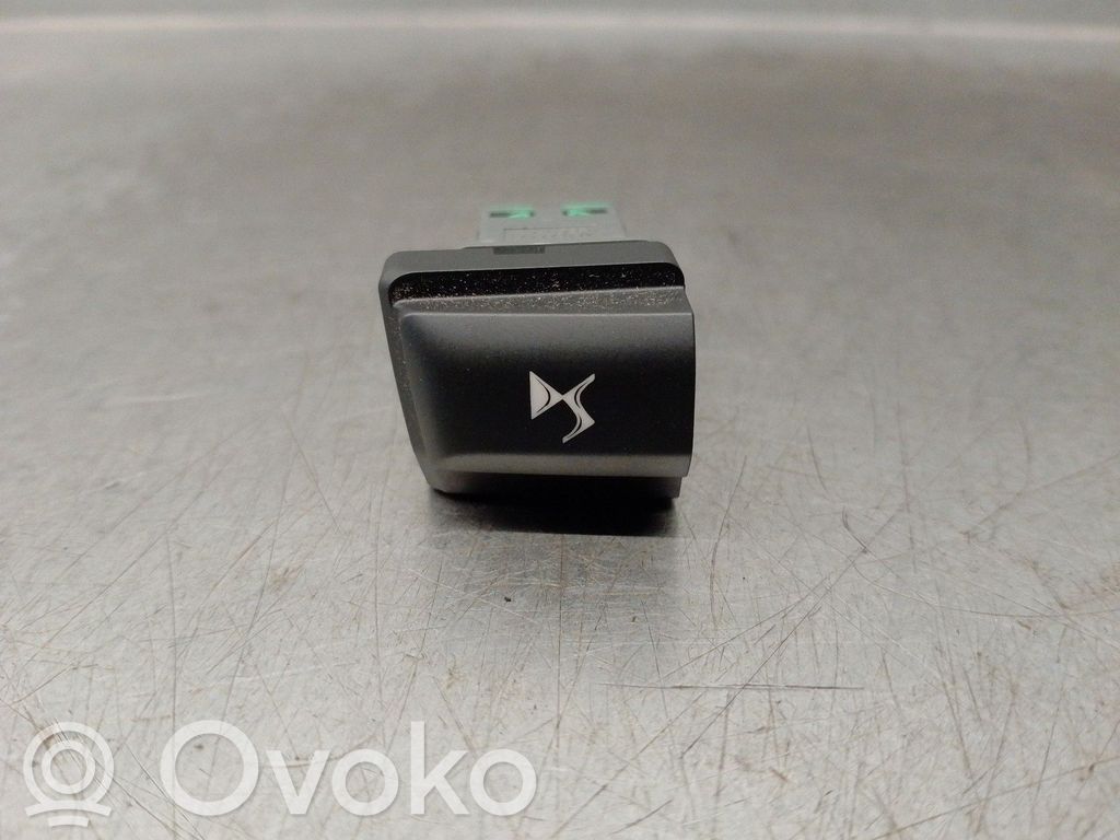 Citroen DS3 Panel lighting control switch 