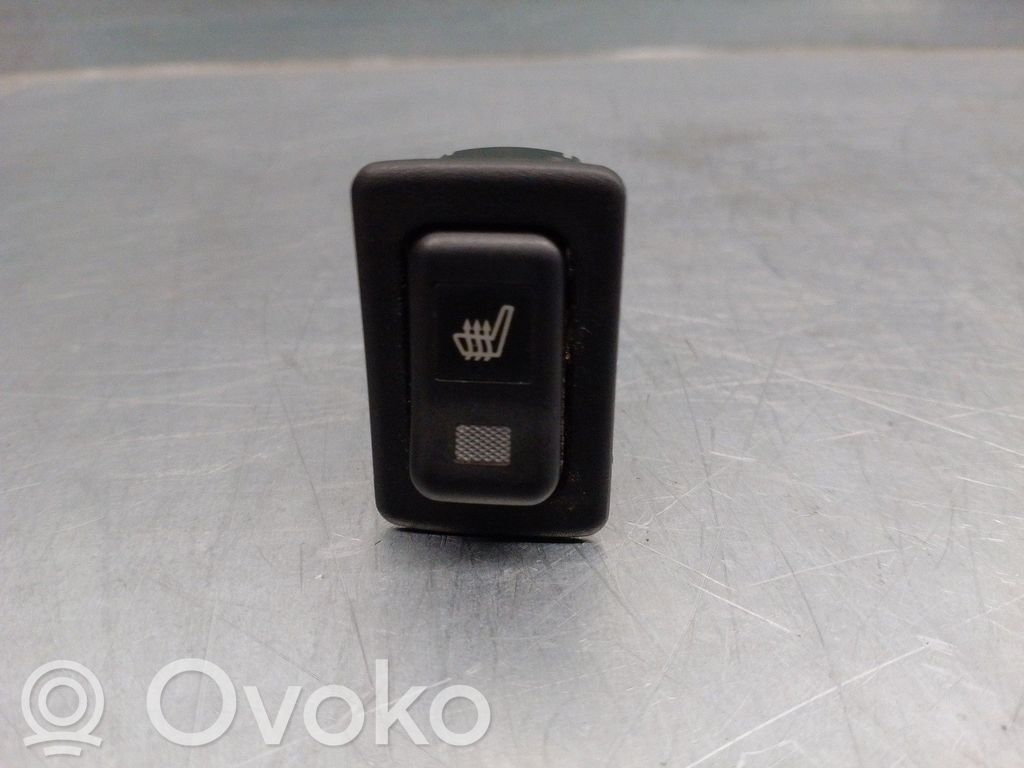 Interruptor de control del asiento   GJ6E66420