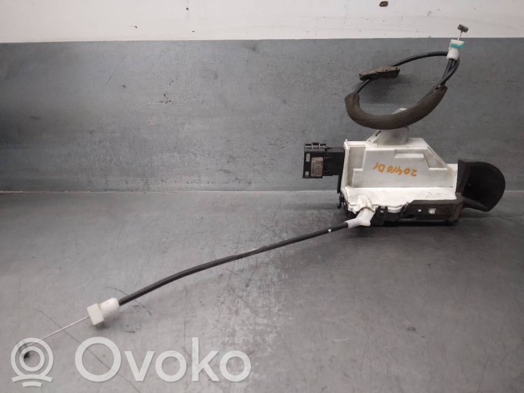 Citroen C3 Front door lock 