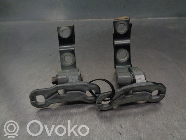Tailgate/trunk/boot hinge   31468520,31424595