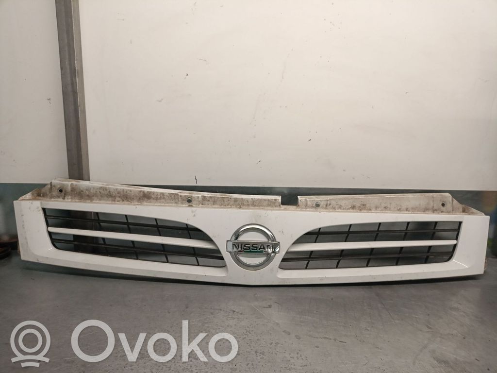 Nissan Interstar Etusäleikkö 