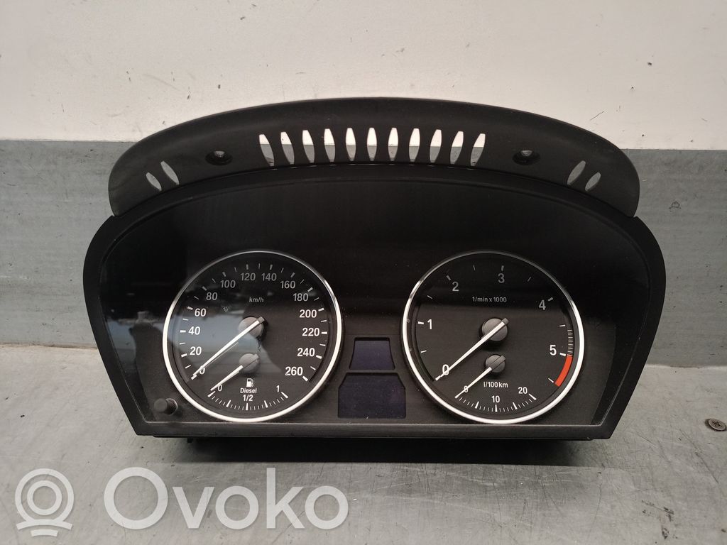 BMW X5 E70 Speedometer (instrument cluster) 