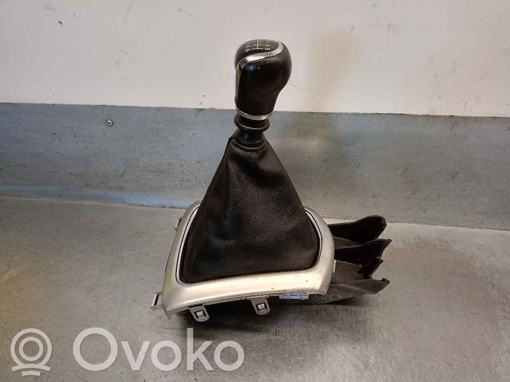 Nissan Qashqai Drążek zmiany biegów 