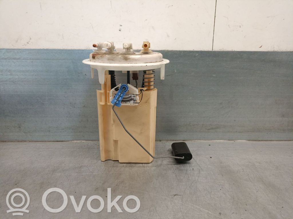 Citroen C8 Polttoainesäiliön pumppu 